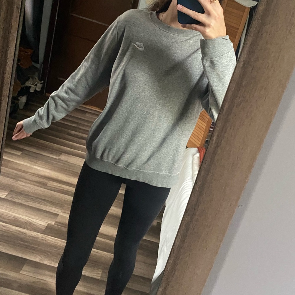 Nike Crewneck Sweater in Gray